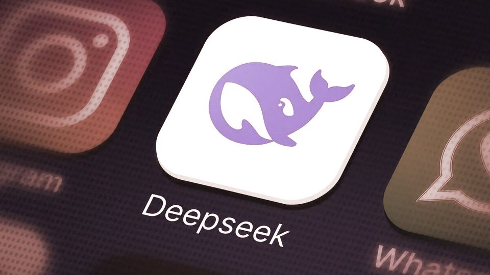 China's DeepSeek Upgrades V4 Pro: Claude Fable Is Only 5% Better at 4,500% the Price