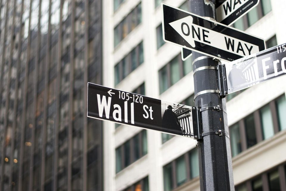 Tokenization stocks slip as SEC delay puts 'speed bump' in crypto's Wall Street push